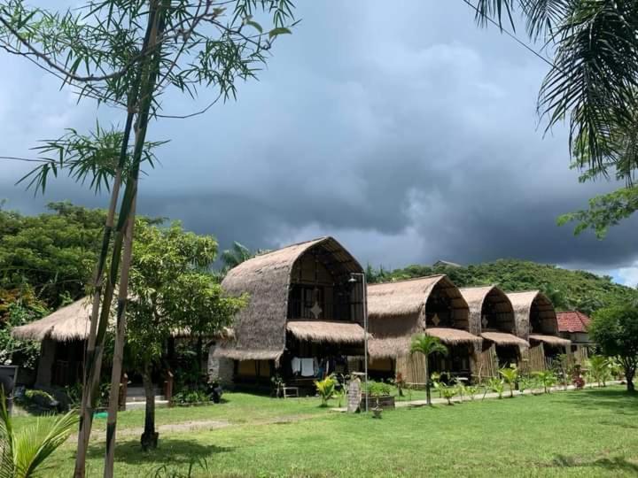 Mahkota Atia Bungallow Praya Ngoại thất bức ảnh